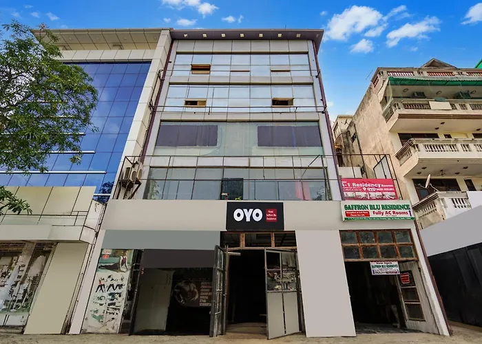 Hotel O Saffron-Blu Residence New Delhi