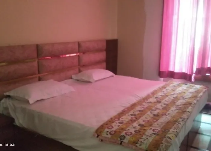 Ronak Homestay