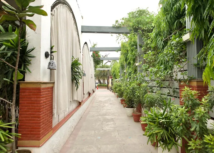 Status Club Resort Kanpur
