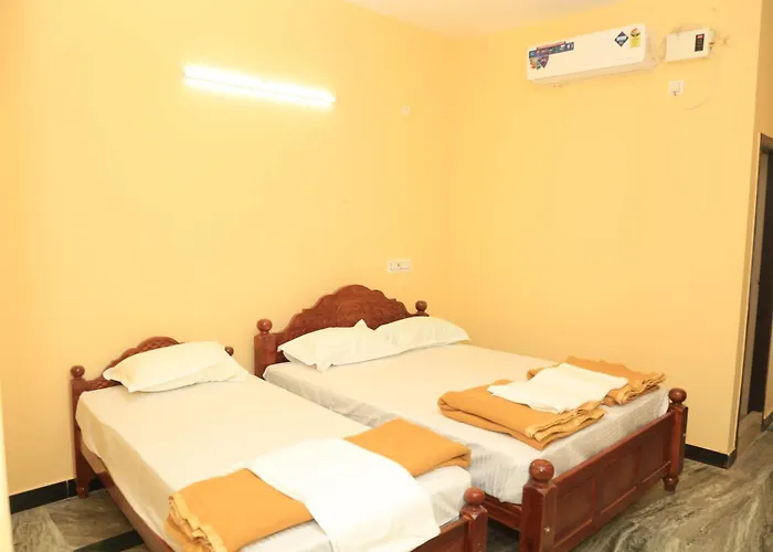 Lakshmi Mahal Rooms