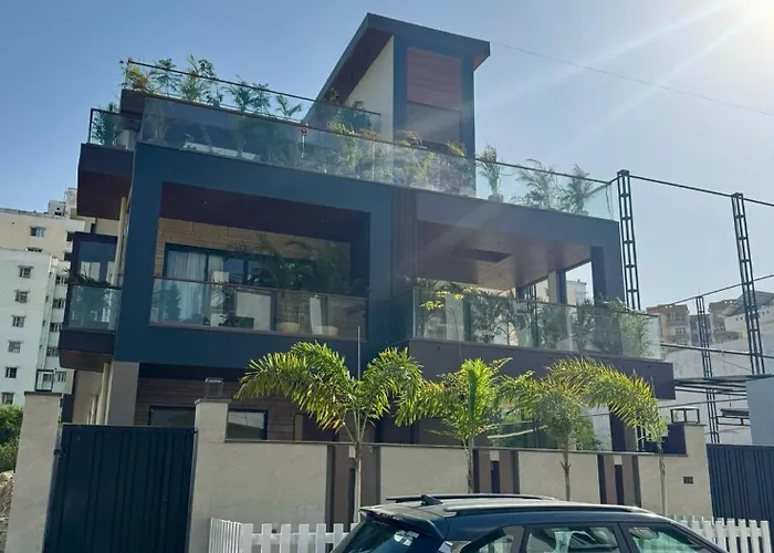 Skywood Villa Apartment