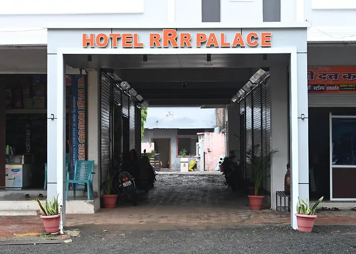 Hotel Rrr Palace