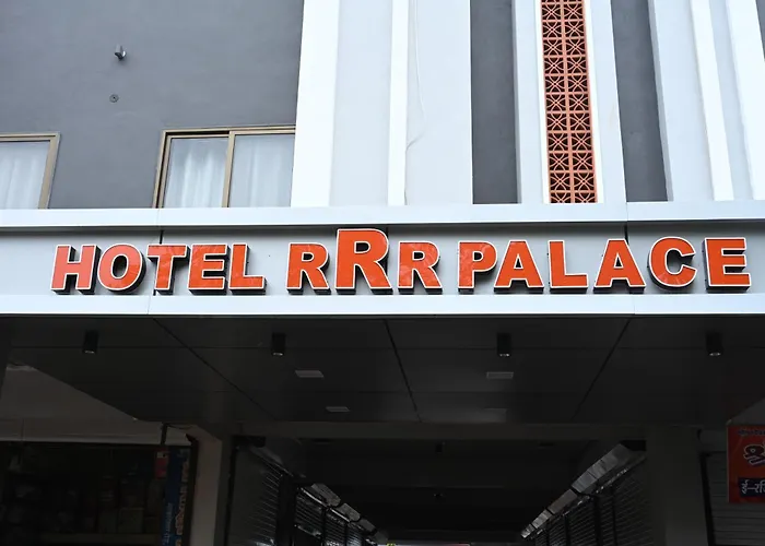 Hotel Rrr Palace