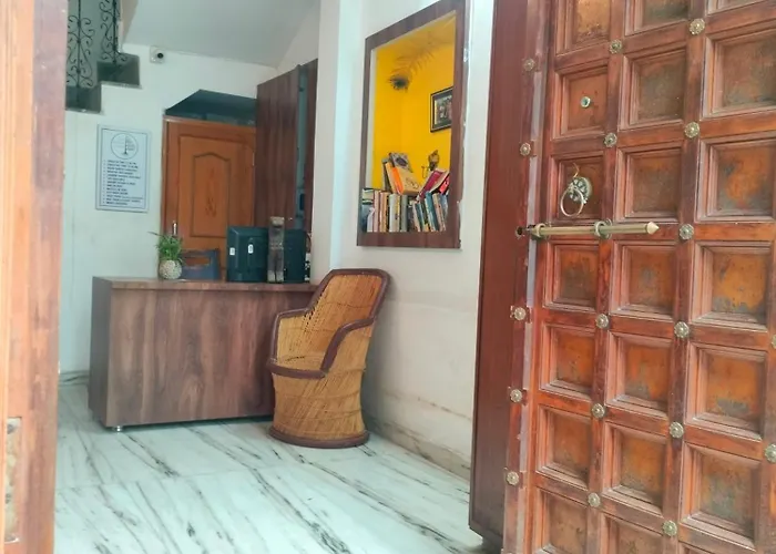 Little Peepal House