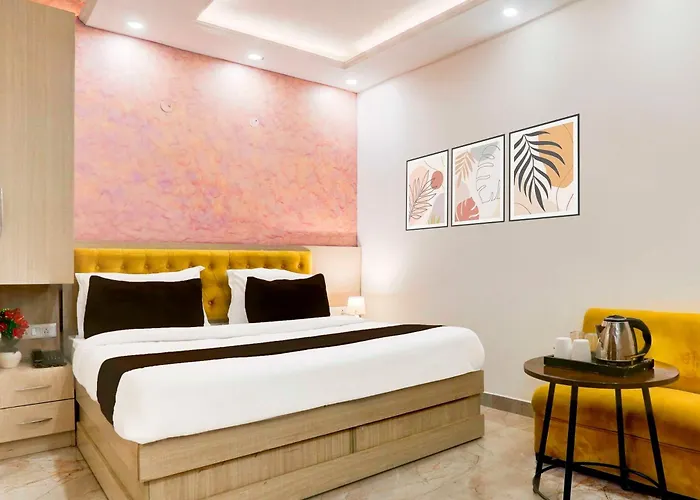 Townhouse Oak Skyjumper Trampoline Park