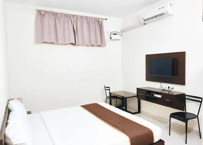 Dhanaram Ac Rooms Near Panchavati Anjaneya Temple And Auroville