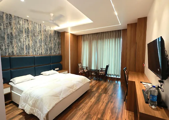 Punia Tower Hotel