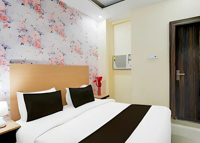 Hotel Elite Rooms & Banquet