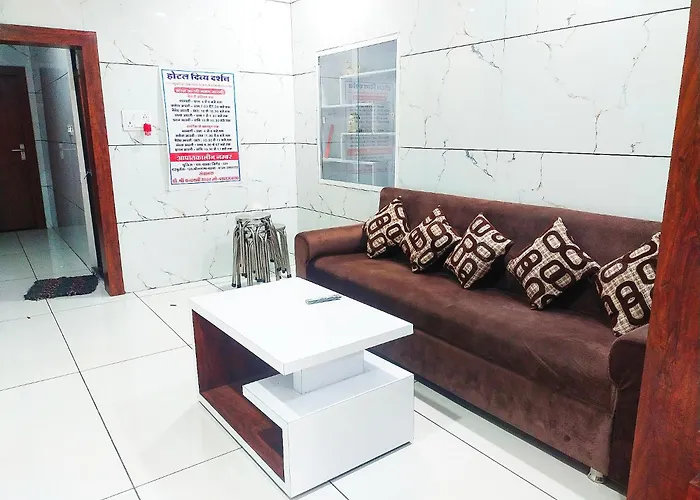Hotel Divya Darshan