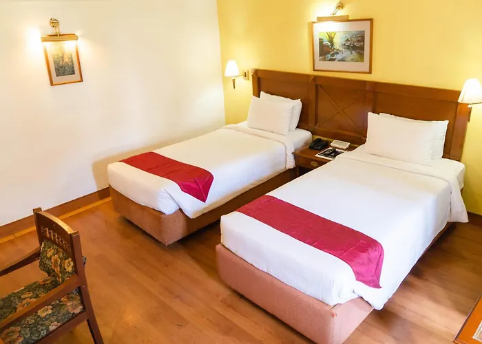 Ktdc Mascot Hotel - A Heritage Living Experience