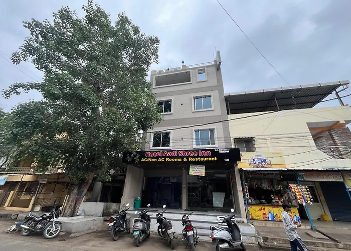 Hotel Aadi Shree Inn