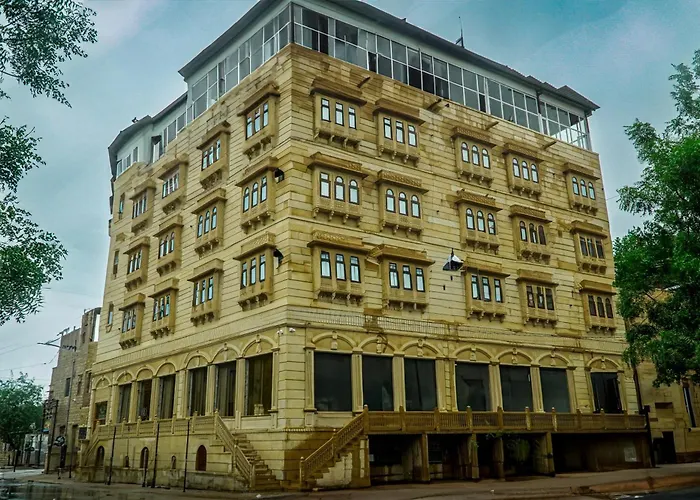 Hotel Jaisal Inn- Swimming Pool- Fort View Pure Veg Restaurant