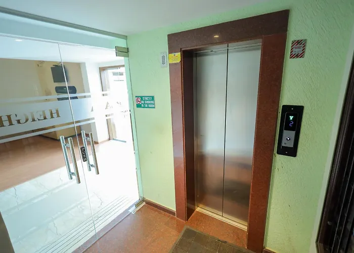 Hotel Plaza Heights By Rak Rooms, Mangaluru