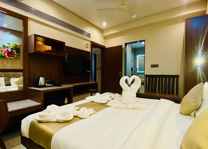 The Clan Hotel - Vijay Nagar Indore
