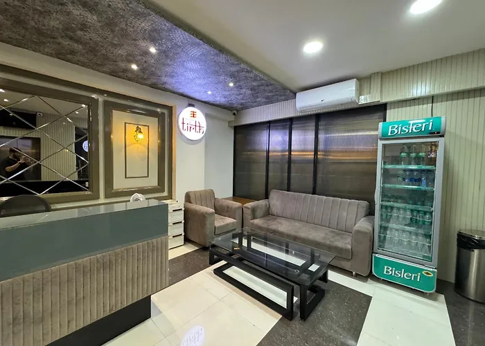 Col'S Hotel Uphaar Tirth Ujjain