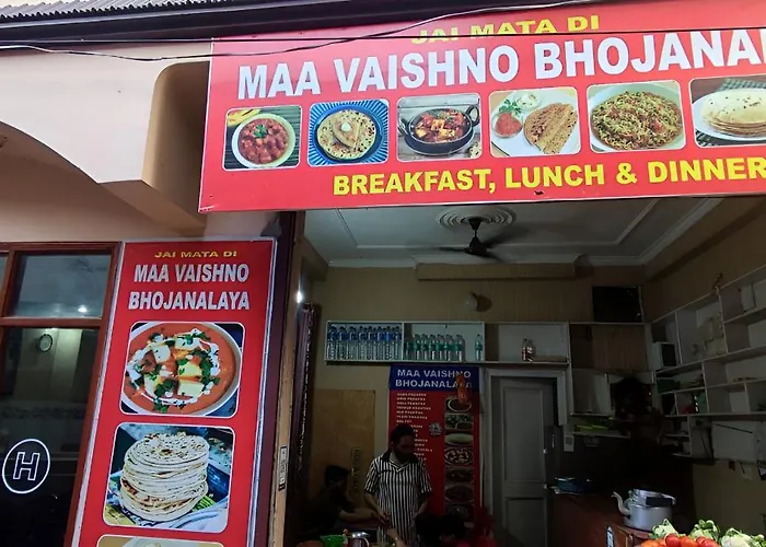 Hotel Ishaan International Near Yatra Parchi Counter 2