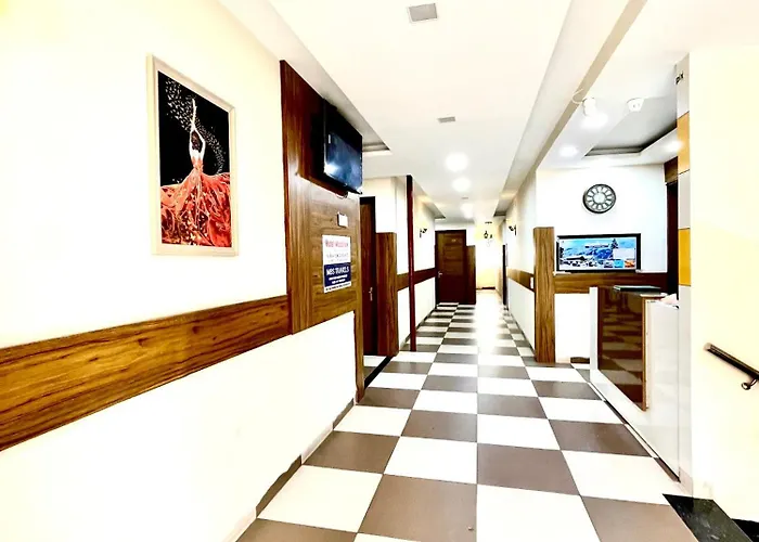 Hotel Woodlark Zirakpur II A Peaceful Stay I Travelers Choice I Best For Family And Group