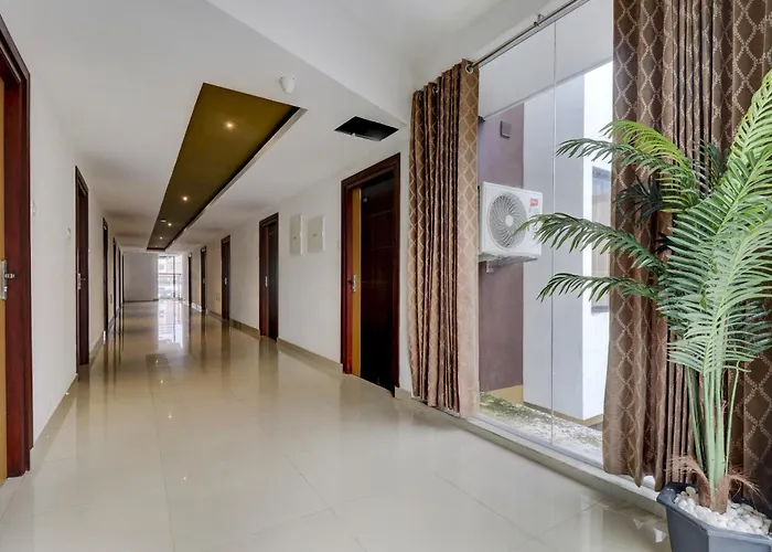 Townhouse Oak Central Suits Kozhikode