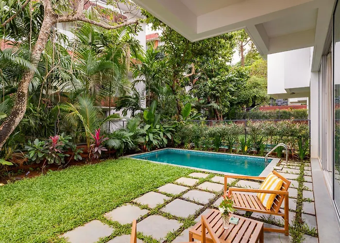 La Agueda By The Blue Kite - 2Bhk Luxury Villas, 10 Mins To Candolim Beach & 5 Mins To Casino With Private Pool, Fully Equipped Kitchen, Garden, 24X7 Security & Wifi