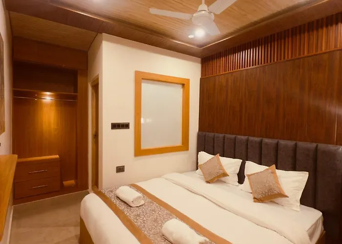 Milam Hostel