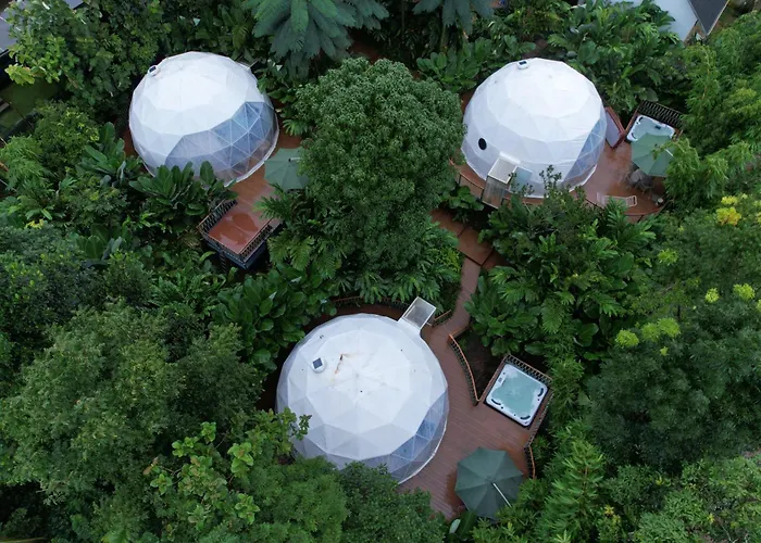 Le Villagio Resort & Domes
