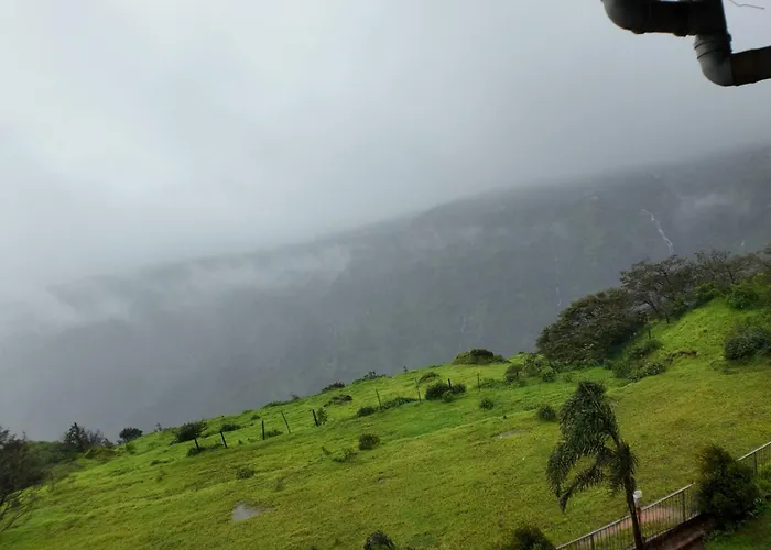 Mountain Breeze Resort, Mahabaleshwar