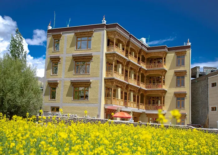 The Nangsay Hotel