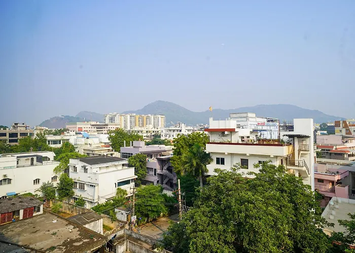 Olive Hotel Benz Circle, Vijayawada By Embassy Group