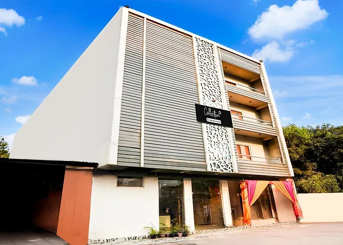 Super Collection O Vasundhara Enclave Delhi