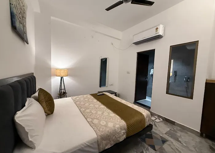 Hotel Atulyam Stays Premium