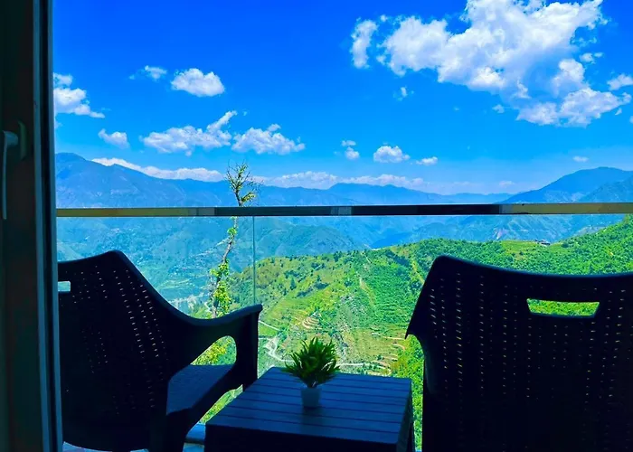 Pinerock Resort ! Luxury! Mountain View! Open Terrace ! Cafeteria