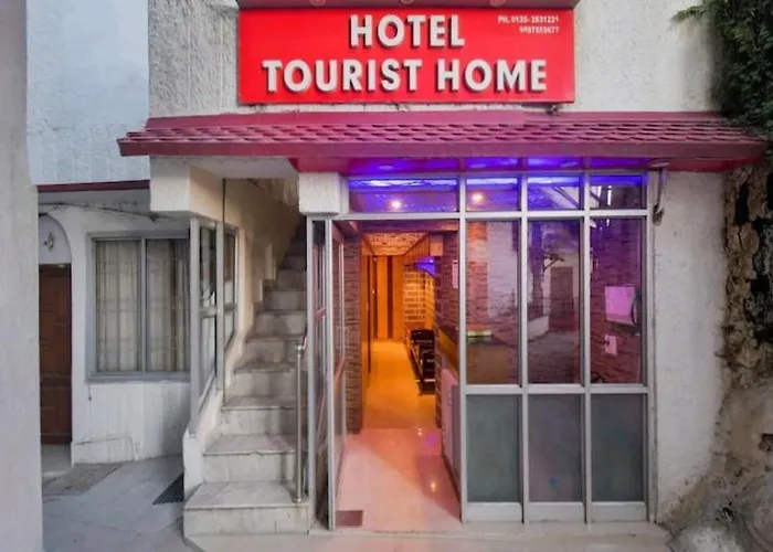 Hotel Tourist Home By Palak Hospitality