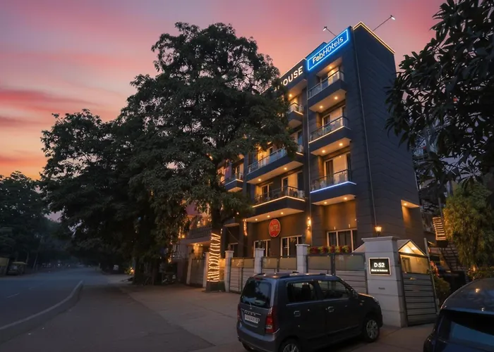 Fabhotel Majestic Jpm I
