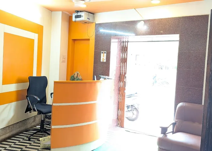 Cm Residency