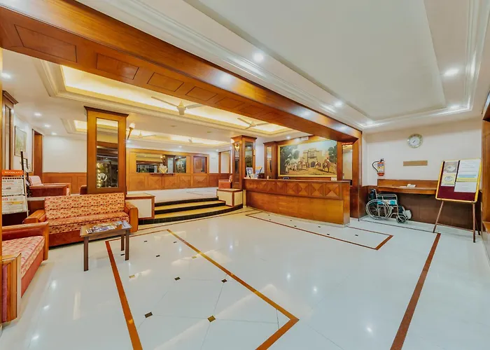 Hotel Woodland Kolhapur