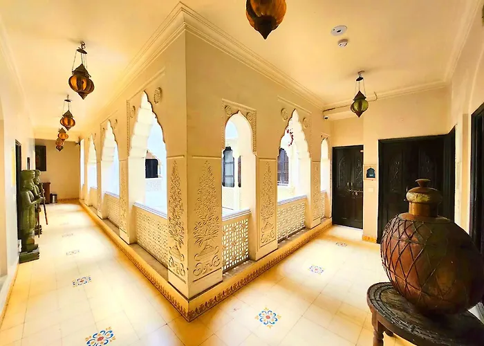 Jyoti Mahal - An Award Winning Royal Heritage Hotel - Close To Connaught Place