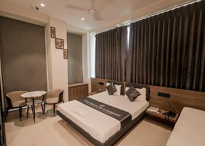 Hotel Gold Palace Inn