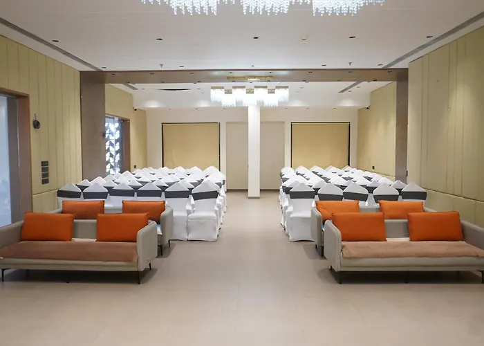 Vijay Vilas Hotel