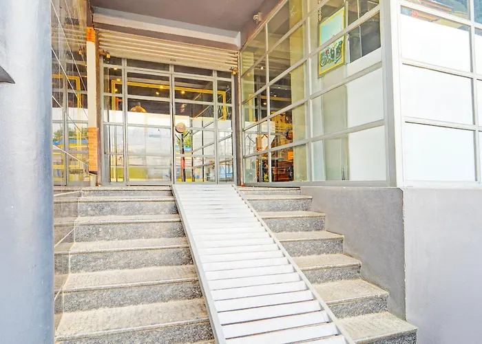 Super Hotel O Namakkal
