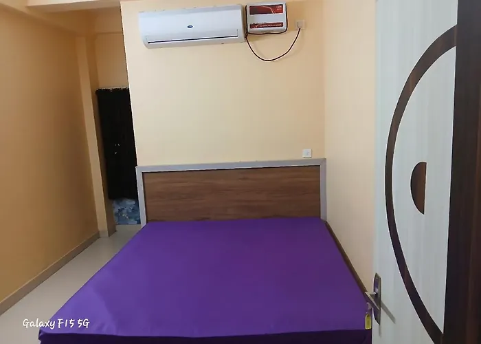 Hotel Bhagirathi Palace