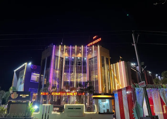 Hotel Geeta Garden Unnao