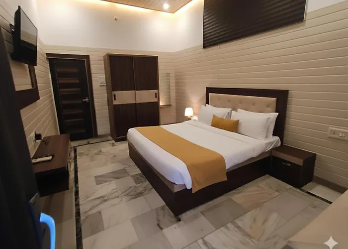 Mayur Resort