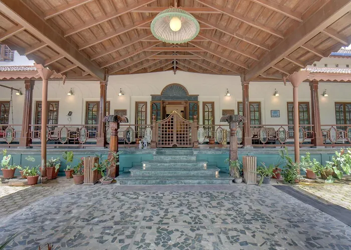 Siddhanta Manor By The Avyaan