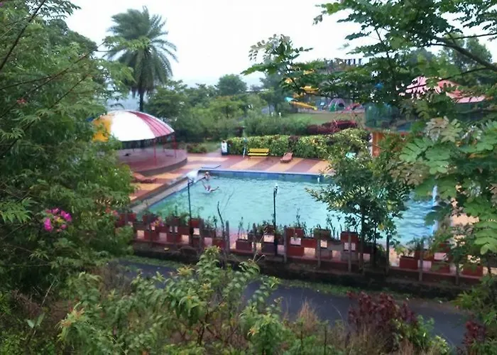 Murlee Pure Veg Resort