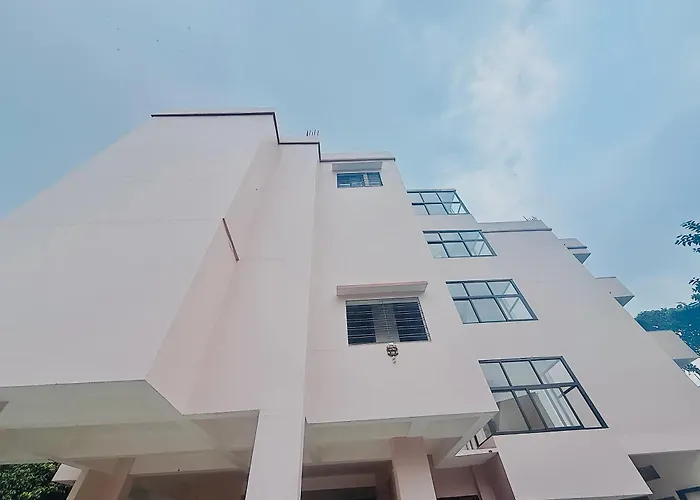 Hotel City Inn 2Min Walk To Gorakhnath Temple