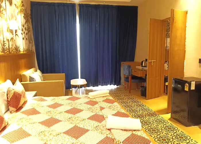 Eutopia Beach Resort