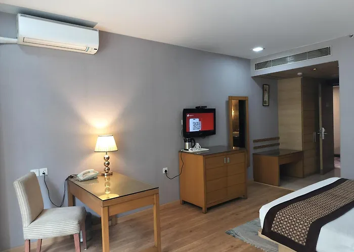 Bellanta Hotel, 7Km From Igi Airport Delhi