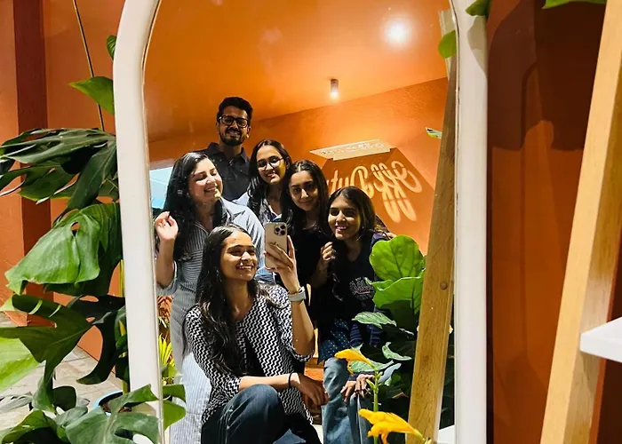 Offduty Hostel Koregaon Park