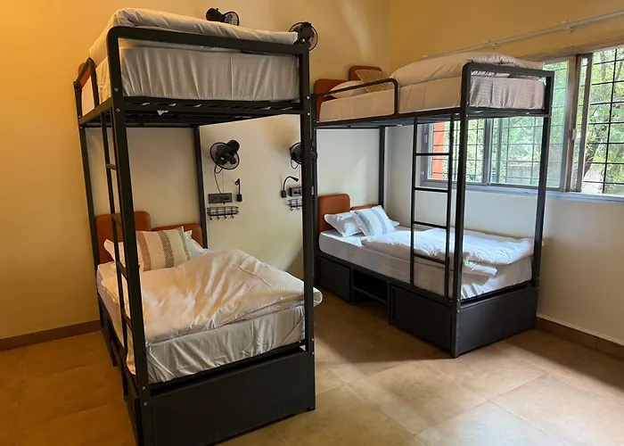 Offduty Hostel Koregaon Park