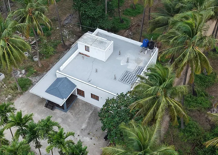 2Bhk White House Near Isha By Shivalaya Stays